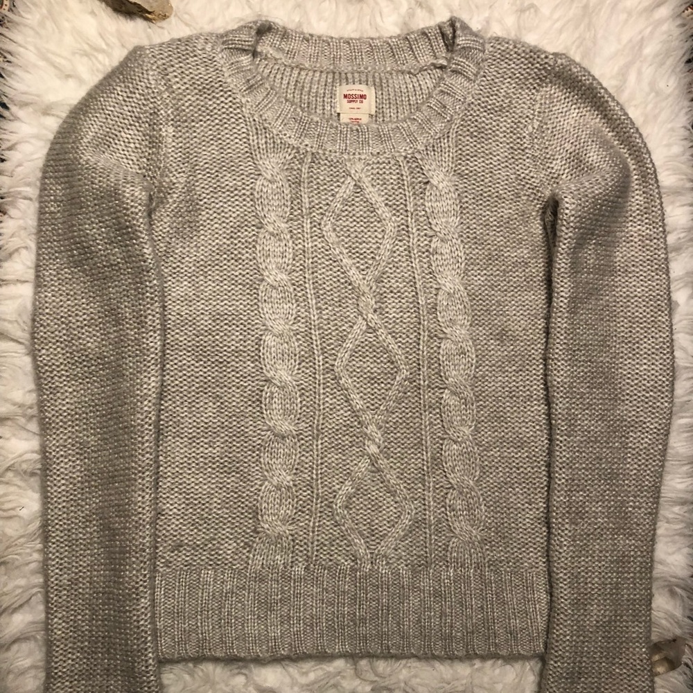 Grey Knit Sweater by Mossimo ❄️